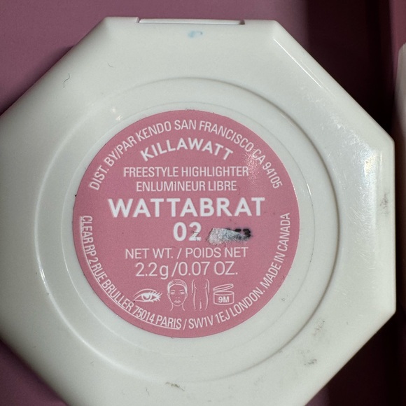 Fenty Beauty Pink WATTABRAT Highlighter and POW’R THIRSTY Lipstick - Picture 9 of 12